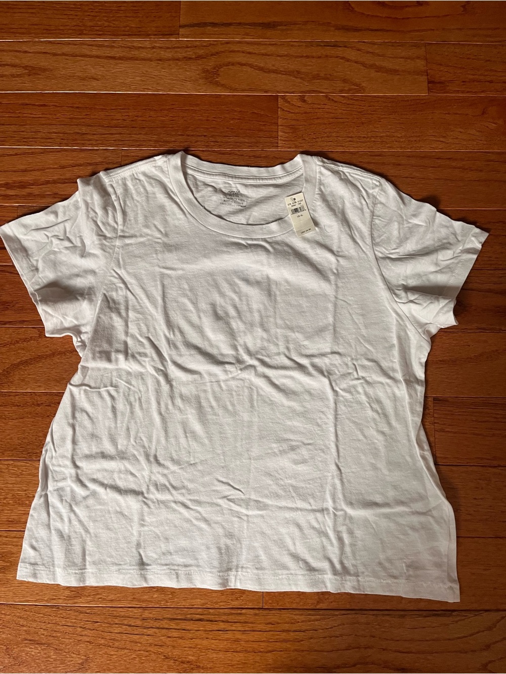 American Eagle Outfitters White Short Sleeve Crewneck Tee Size XL